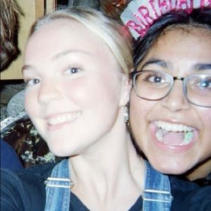 Meet your Posher, Bella